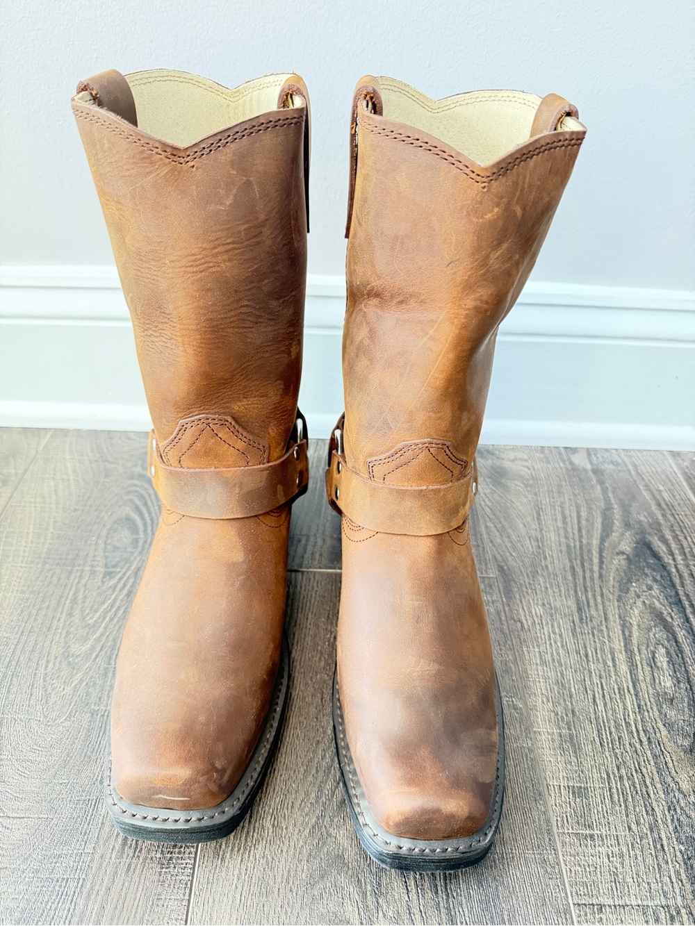 Women’s Durango Harnes Pull-On Western Boots- worn only 1 time!